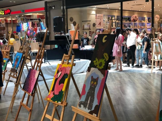 Resim sergisi örneği 1